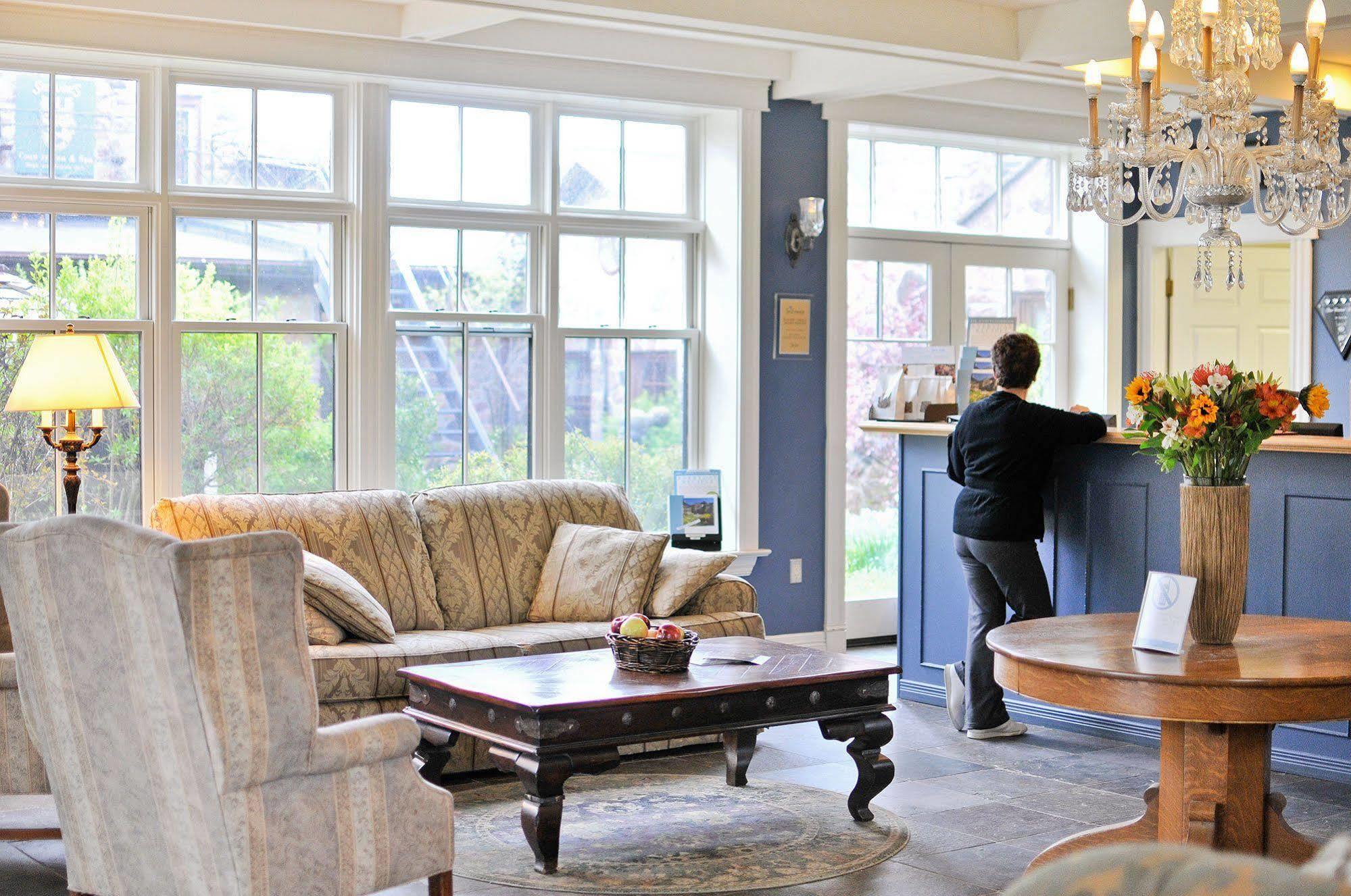 Ste. Anne'S Spa Grafton Buitenkant foto